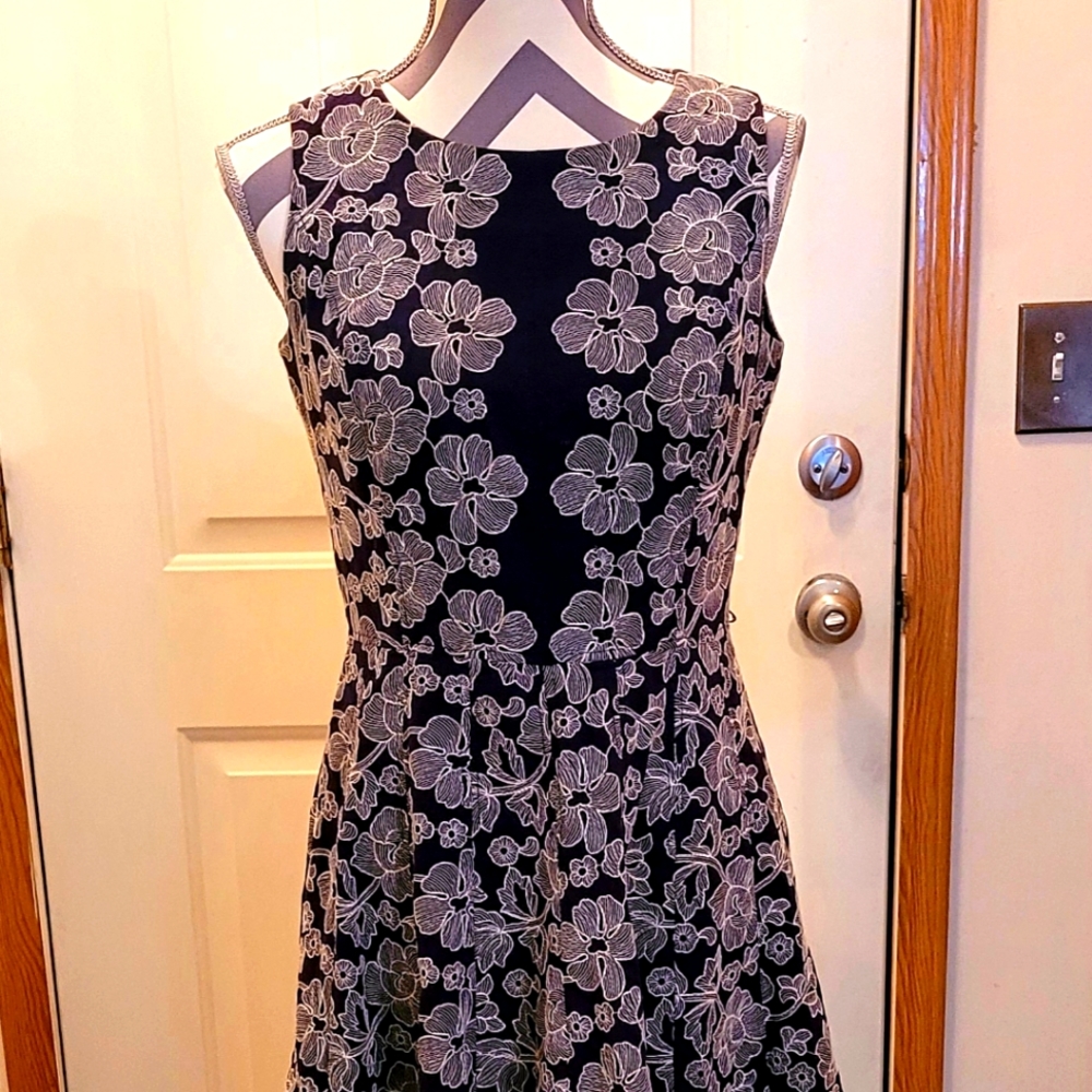 Anne Klein dress sz 4